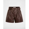 Short ajustado cuero sintético marrón mujer