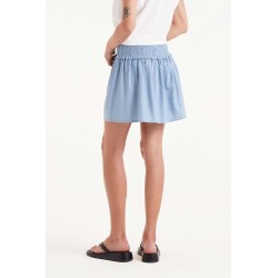 Falda corta efecto denim