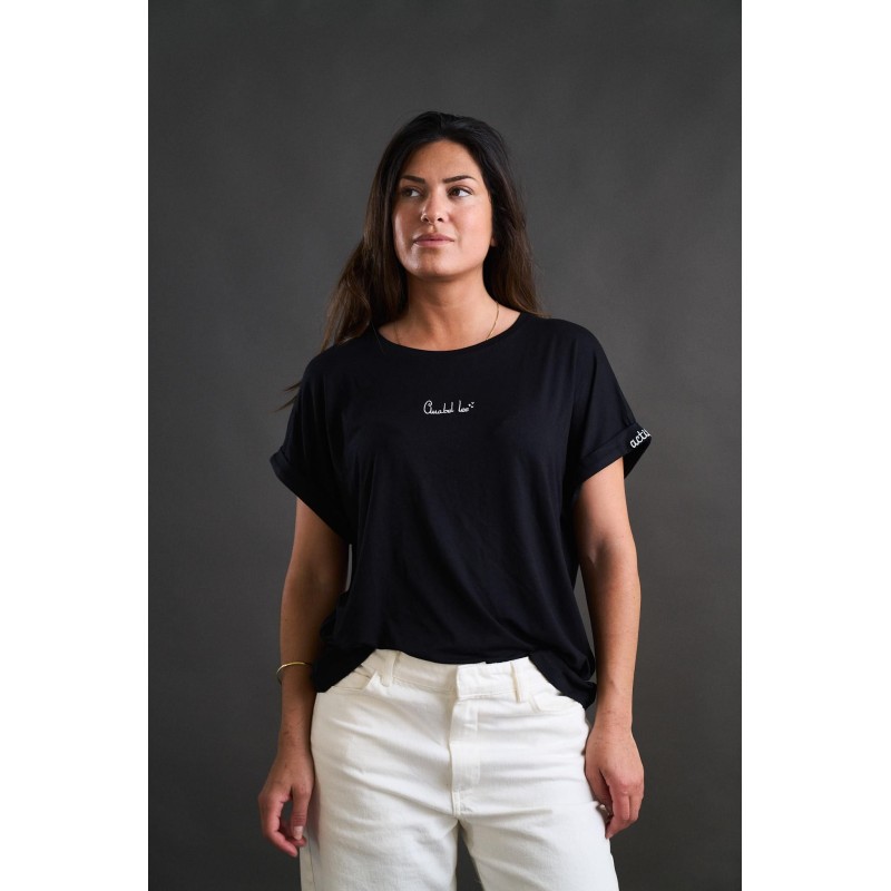 camiseta básica negra