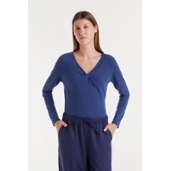 Camiseta anudada azul