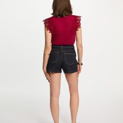 Blusa dflower rojo oscuro