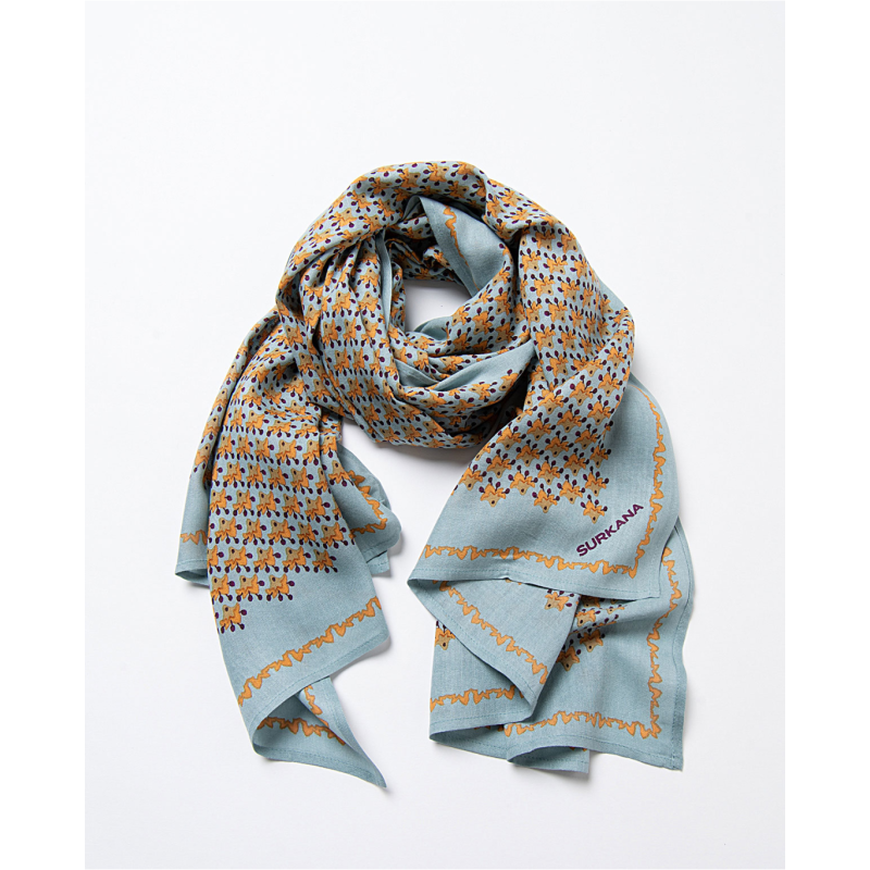 Pañuelo rectangular estampado azul