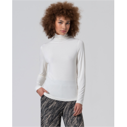 camiseta cuello alto crudo