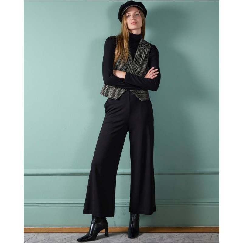 pantalón ancho con botones cintura negro