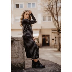 falda rayas estrellas puntos negros